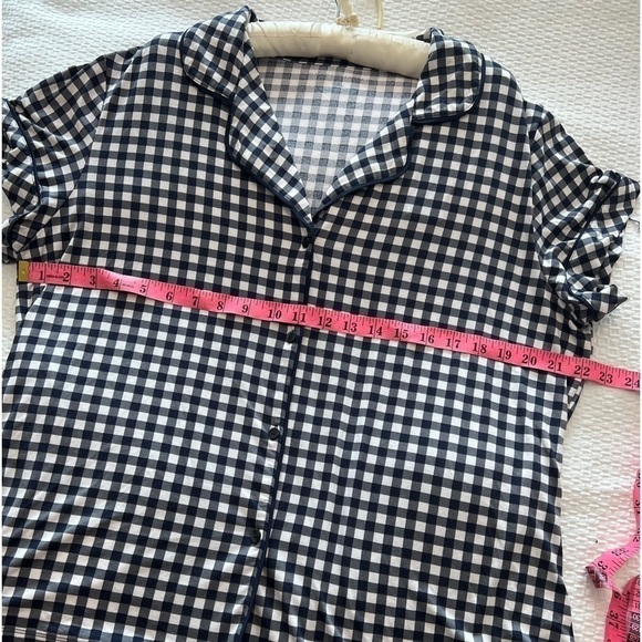 Draper James Pajama Top in Gingham - Picture 7 of 16